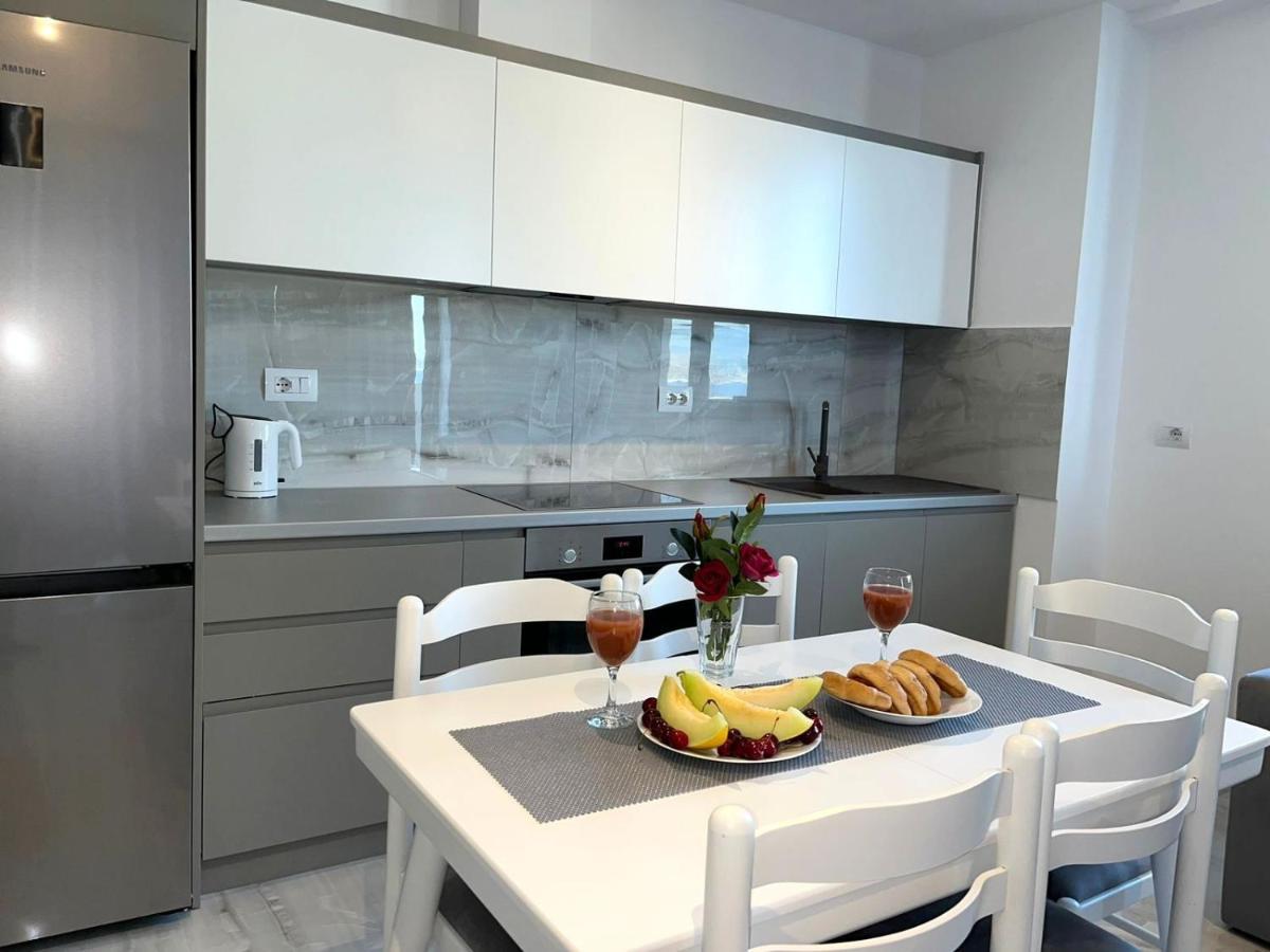 Diamond Dream Apartment Sarandë Exterior foto